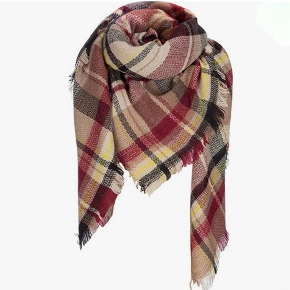 NWOT Plaid Blanket Scarf